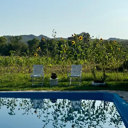 Nyaraló Casa Madre Kravice Waterfalls Ljubuški